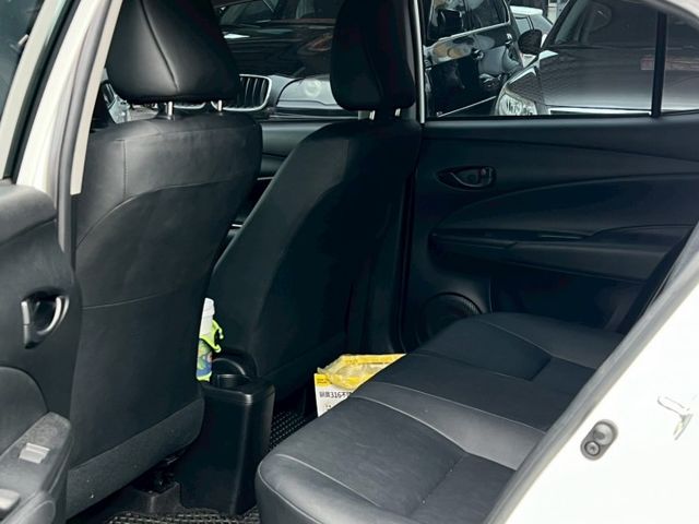 原廠保固中 可認證 里程低 新古車  第5張相片