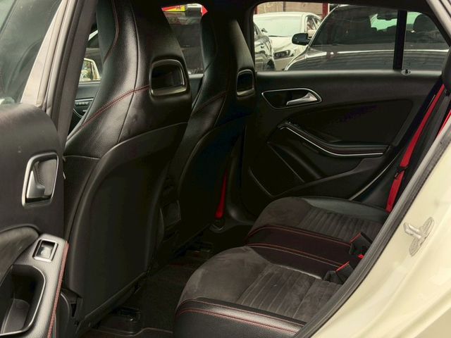 CLA-CLASS SHOOTING BRAKE  第7張相片