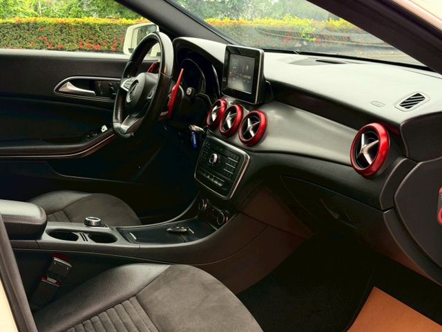 CLA-CLASS SHOOTING BRAKE  第9張相片