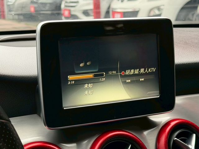 CLA-CLASS SHOOTING BRAKE  第13張相片