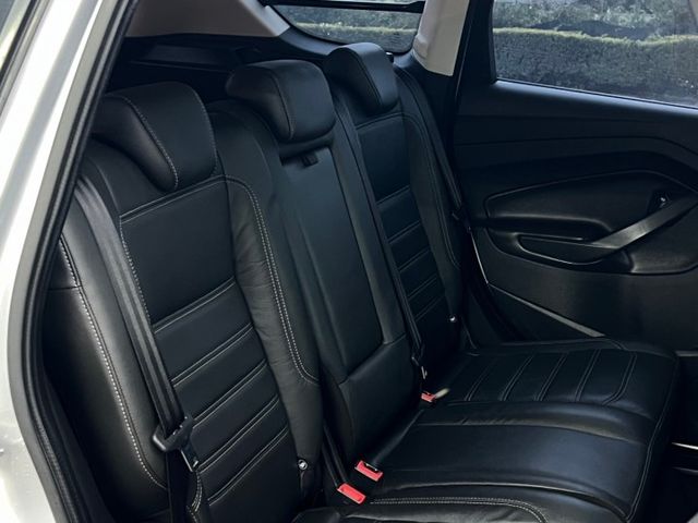 KUGA  第8張相片