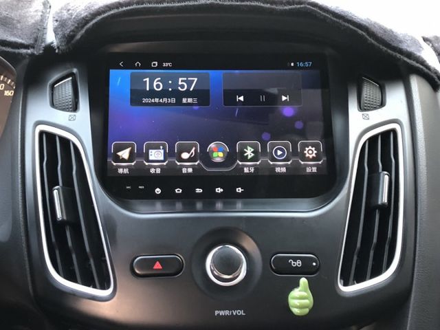 平價小車好選擇 Focus 1.6 停車方便 省稅金 僅跑13萬 升級安卓機 360環景 南極星測速 有定速  第5張相片