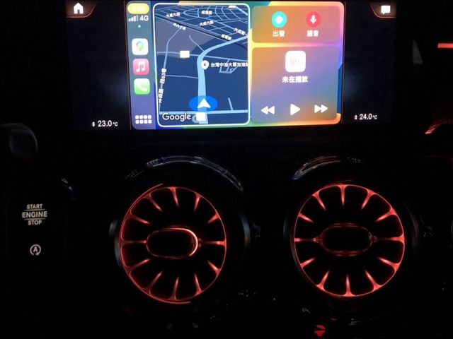 里程極低 內外氣氛佳 四門A200 有免鑰匙 CarPlay 定速巡航 倒車顯影 LED頭燈  第9張相片