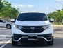 熱門白色CRV 小改款 有ACC跟車 電動尾門 LED頭燈 無線充電 Carplay 免鑰匙啟動 倒車顯影  第2張縮圖