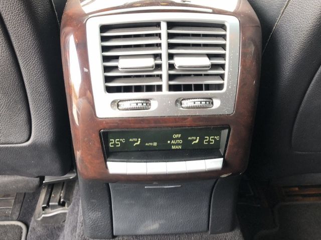 總代理S400油電/低里程/原鈑件/有免鑰匙/電尾門/電吸門/HK音響/氣壓懸吊/電動遮陽簾  第10張相片