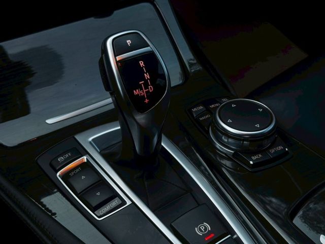 M-SPORT版 / 極品車況 / 配備佳 / 鍊條去年剛更新  第13張相片