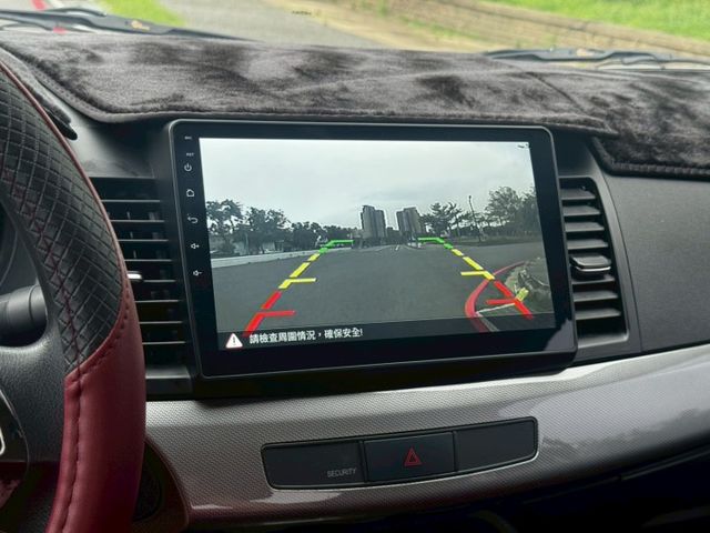 優質代步車 / 省油省稅金 / 里程跑少 / 加裝安卓車機  第8張相片