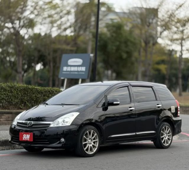 G版 / 絕版七人座 / 僅跑19萬 / 全新烤漆 / 車況優質  第1張相片