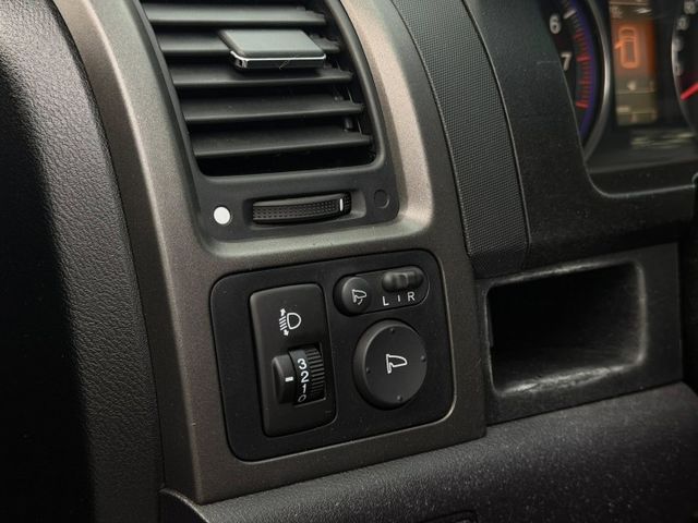 2.4 VTI /  同2.0稅金 / 好保養 / 最佳代步休旅車  第9張相片