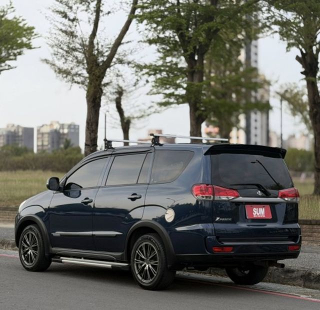 2.4 旗艦型 / 僅跑11萬 / 全車原鈑件 / 可保固  第2張相片