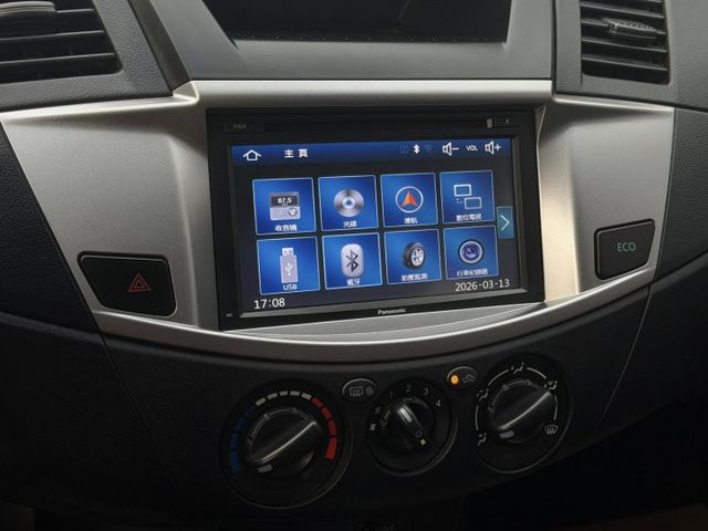 2.4 旗艦型 / 僅跑11萬 / 全車原鈑件 / 可保固  第8張相片