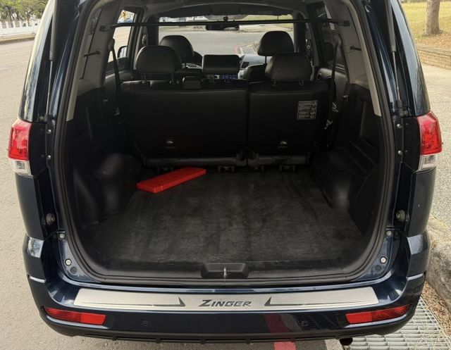 2.4 旗艦型 / 僅跑11萬 / 全車原鈑件 / 可保固  第11張相片