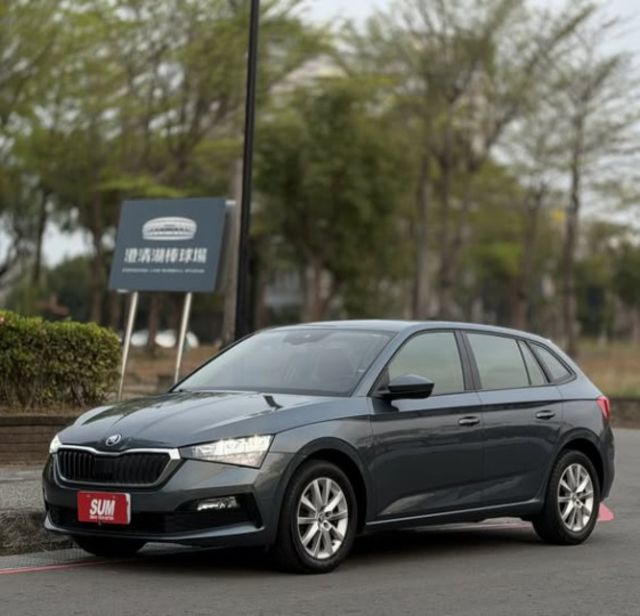 1.0 TSI 動能版 / 實跑9萬 / 車況佳 / 配備好  第1張相片