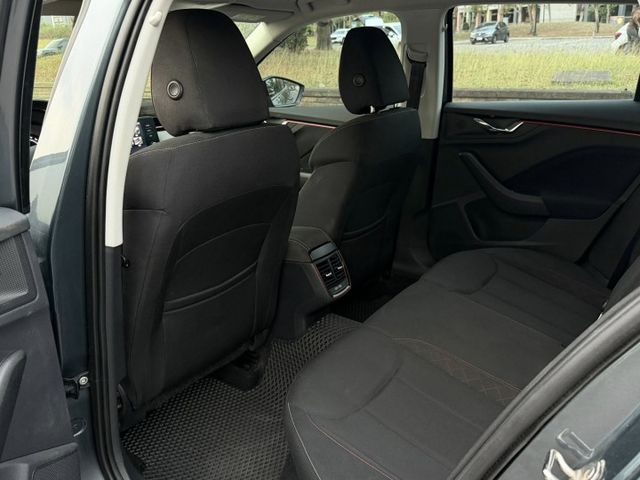 1.0 TSI 動能版 / 實跑9萬 / 車況佳 / 配備好  第4張相片