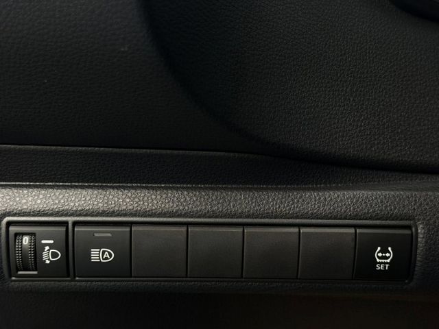 國民神車 / 豪華+ / IKEY / 摸門解鎖 / ACC跟車  第10張相片