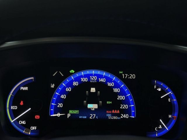 全車原鈑件 / 油電旗艦版 / HUD抬頭顯示器 / 盲點偵測 / 電動座椅 / ACC跟車  第8張相片