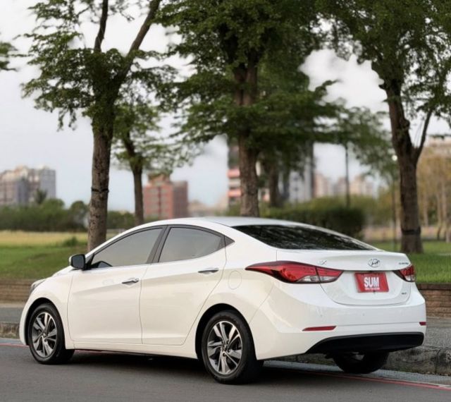 EX 旗艦版 / 僅跑11萬 / 認證車 / 年輕人最愛 / 好開好保養  第2張相片