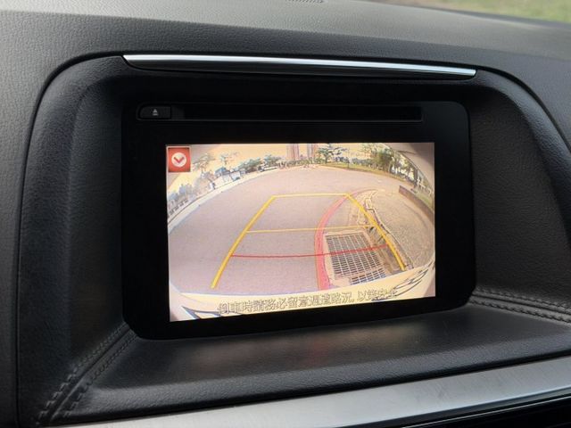 4輪傳動 / 僅跑9萬 / 原廠保養 / 配備好  第12張相片