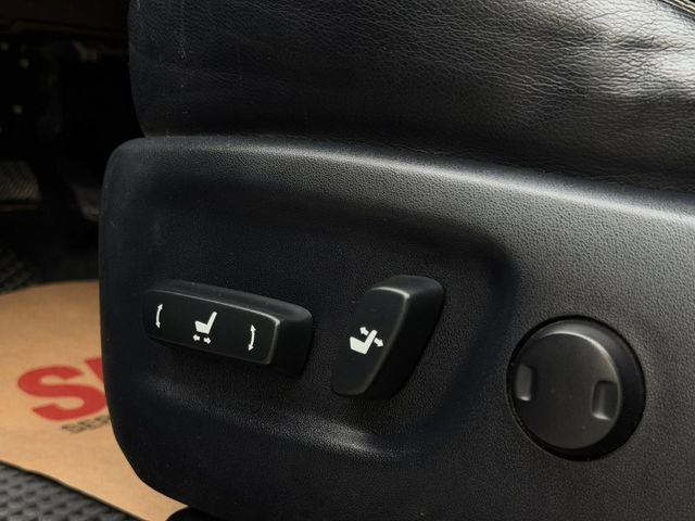 2.5 E版 / 定速巡航 / 駕駛座電動椅 / 雙區恆溫 / 免鑰匙啟動 / 摸門解鎖  第4張相片