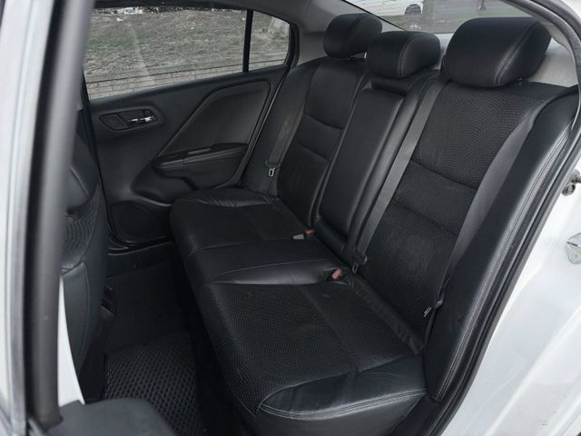 VTI / 全車原鈑件 / 可保固 / 外觀全新烤漆 / 優質代步車  第4張相片