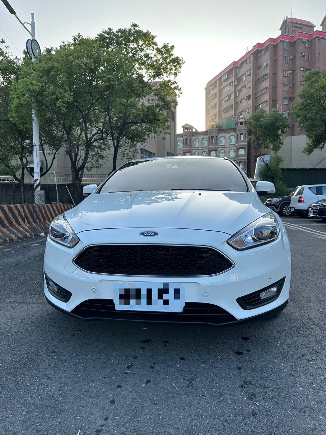 宏駿車業Line:@551trakb~~~實車.實圖.實價  第2張相片