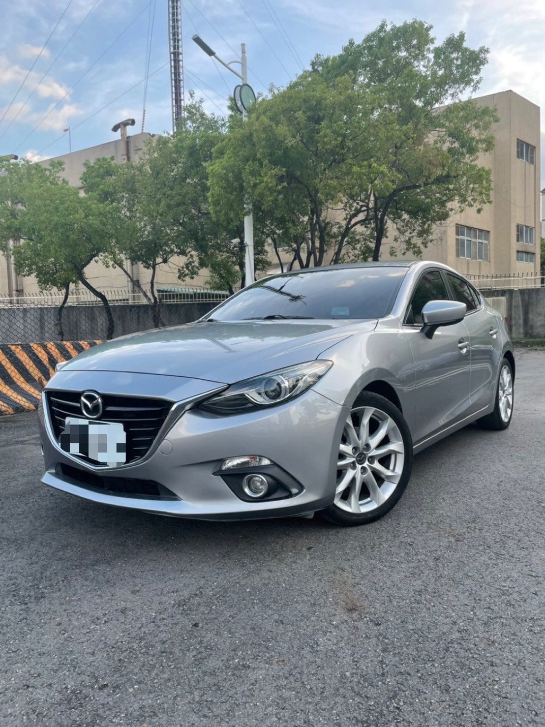 宏駿車業Line:@551trakb~~~實車.實圖.實價  第1張相片