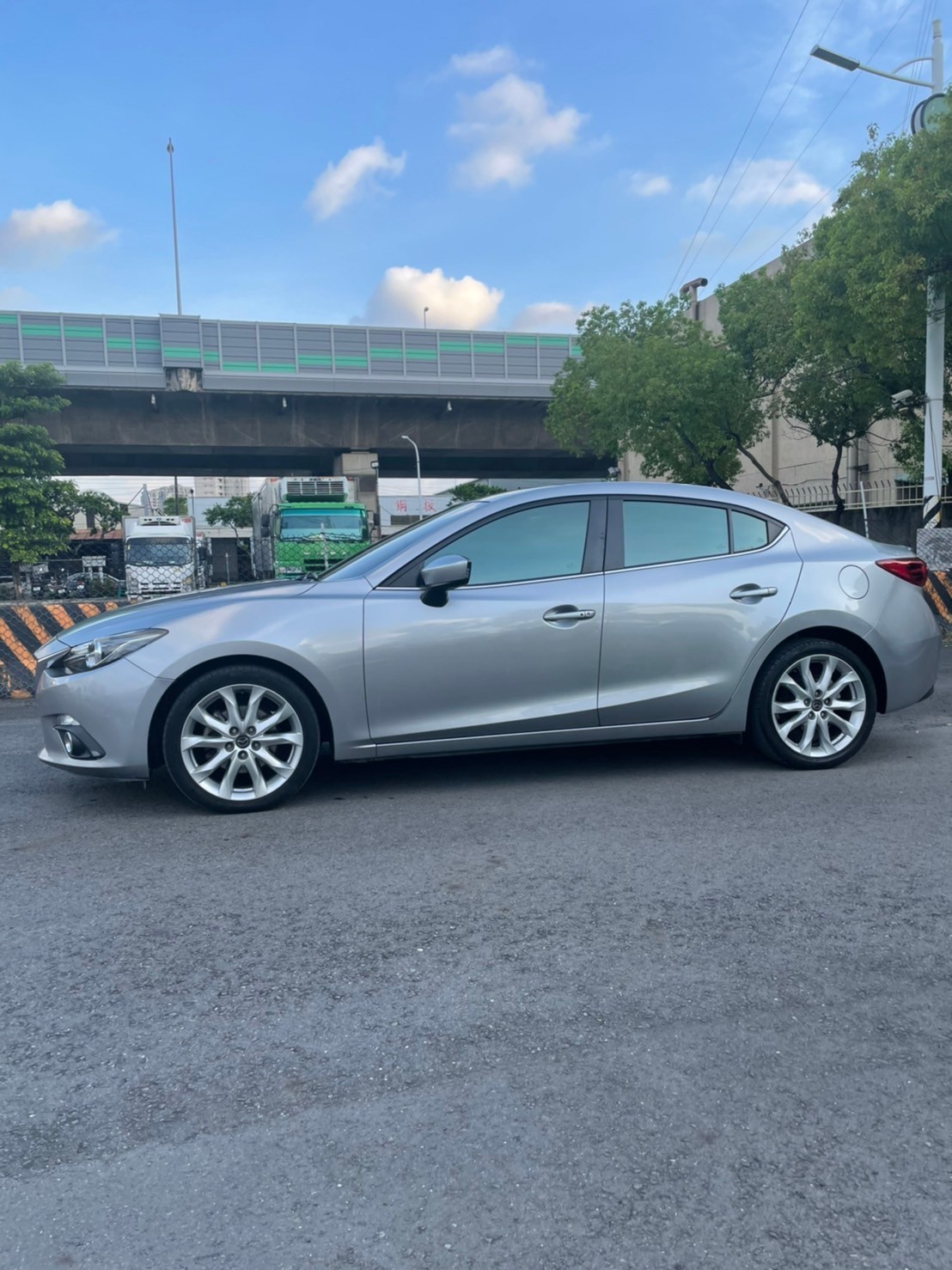 宏駿車業Line:@551trakb~~~實車.實圖.實價  第5張相片