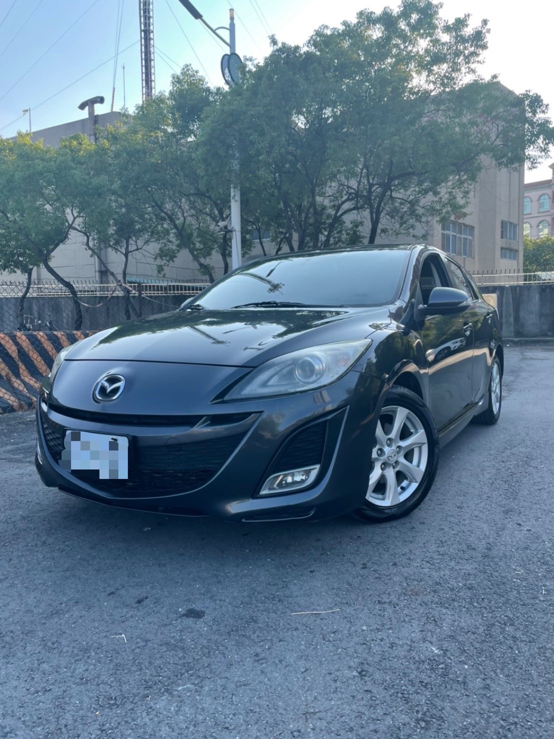 宏駿車業Line:@551trakb~~~實車.實圖.實價  第1張相片