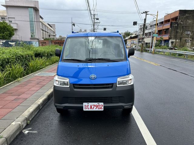 2023年Town Ace 藍色 自排 全新領牌車  第2張相片