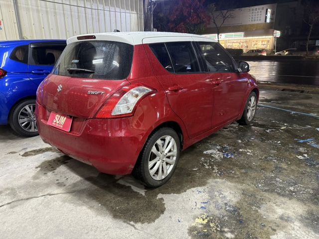 2014 Suzuki Swift 1.2L 紅色  認證車 僅跑11萬 不用出價 就能很便宜  第4張相片