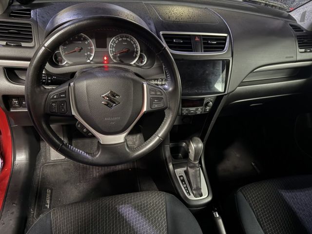 2014 Suzuki Swift 1.2L 紅色  認證車 僅跑11萬 不用出價 就能很便宜  第7張相片