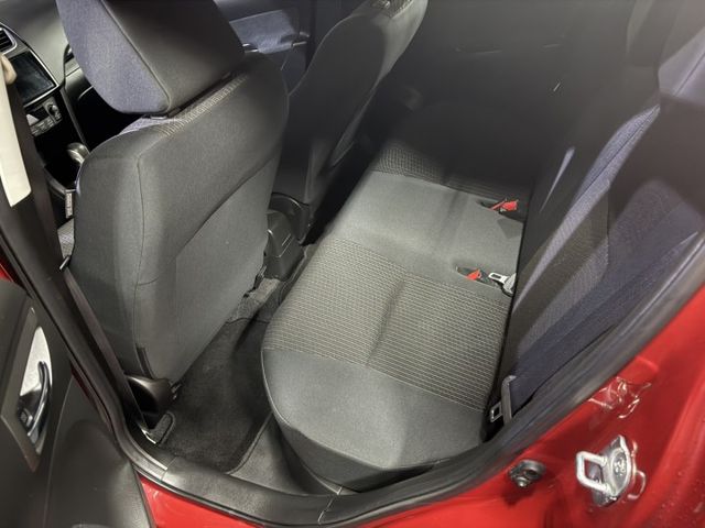 2014 Suzuki Swift 1.2L 紅色  認證車 僅跑11萬 不用出價 就能很便宜  第10張相片
