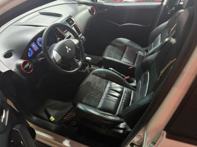 2015 Mitsubishi Colt Plus X-Sports 白色 僅跑11萬  第6張相片