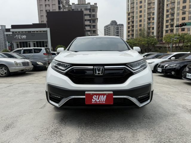 2022年CR-V 1.5 VTi-S 白色 原鈑件 僅跑5萬 原廠保固到 2027年3月 全網最低價 不用在比價  第2張相片