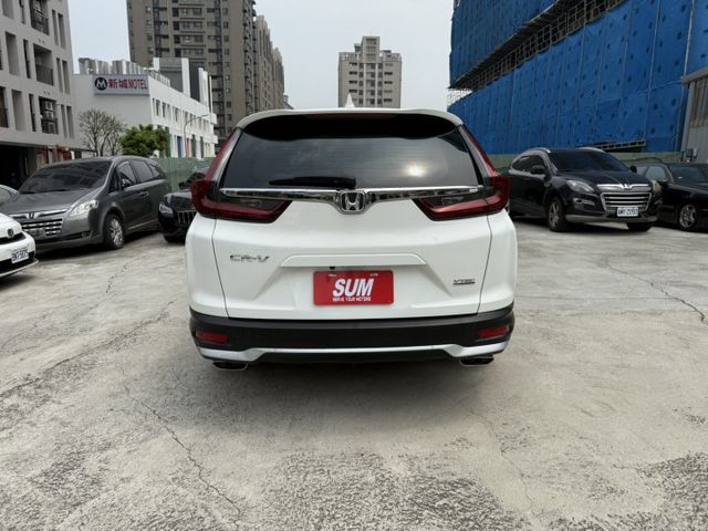 2022年CR-V 1.5 VTi-S 白色 原鈑件 僅跑5萬 原廠保固到 2027年3月 全網最低價 不用在比價  第5張相片