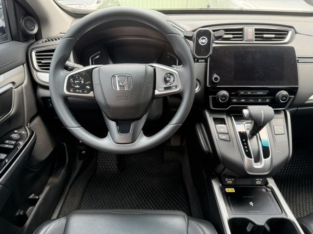 2022年CR-V 1.5 VTi-S 白色 原鈑件 僅跑5萬 原廠保固到 2027年3月 全網最低價 不用在比價  第11張相片