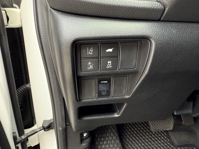 2022年CR-V 1.5 VTi-S 白色 原鈑件 僅跑5萬 原廠保固到 2027年3月 全網最低價 不用在比價  第12張相片