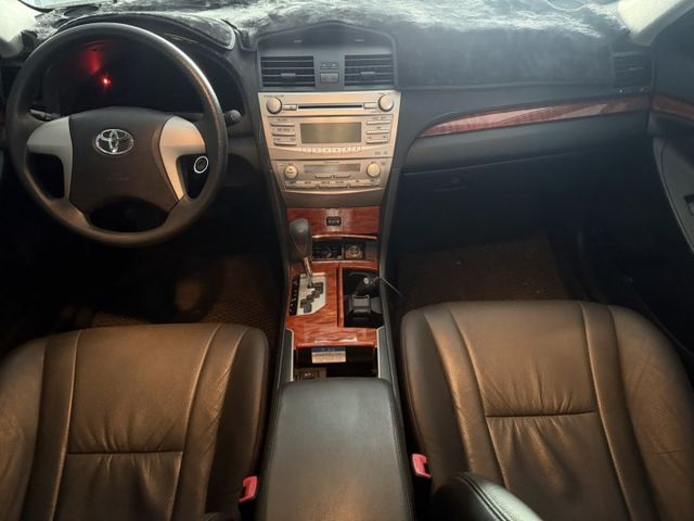 2010 Toyota Camry 2.0L 全網 最低里程 僅跑1萬公里  超級極品 錯過就沒有了!  第4張相片
