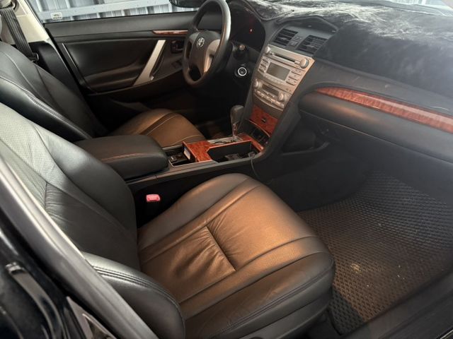 2010 Toyota Camry 2.0L 全網 最低里程 僅跑1萬公里  超級極品 錯過就沒有了!  第6張相片