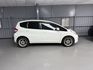 2014 Honda Fit 1.5 白色 原廠保養 全網最低價  不用在比價  第6張縮圖