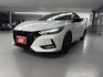 2022年 Sentra 1.6 白色 最頂級 黑爵士 全台限量400台 JBL音響  原鈑件 原廠保養 僅2萬  第1張縮圖