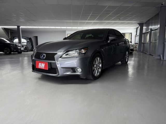 2014年GS 300h豪華版 灰色 認證車 原廠保養 僅跑14萬 大電池 13萬公里 原廠已換新!  第1張相片
