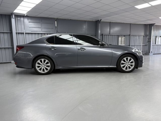 2014年GS 300h豪華版 灰色 認證車 原廠保養 僅跑14萬 大電池 13萬公里 原廠已換新!  第7張相片