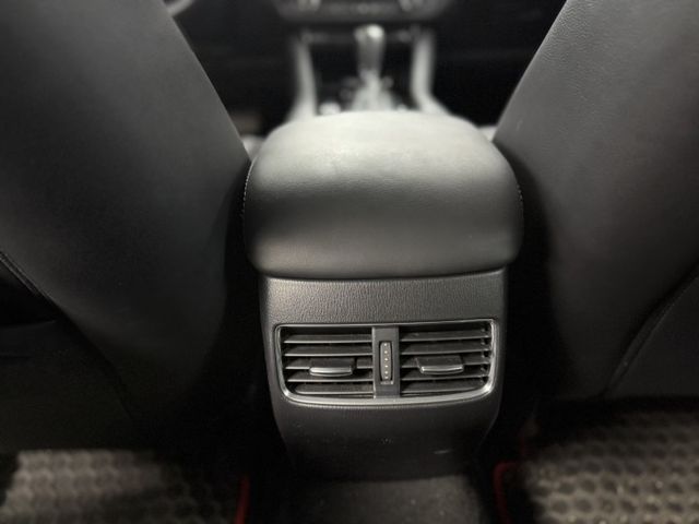 2019 Mazda 6 2.0L Wagon SKY-G旗艦型 原鈑件 新價格 不用出價 就能很便宜  第13張相片