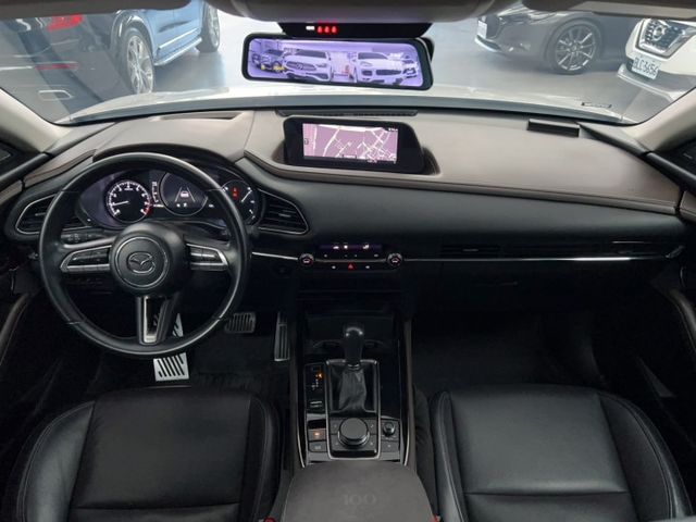 2019年 CX-30 最頂級 白色 原鈑件 BOSE 音響 新價格 保證全網 最便宜  第6張相片