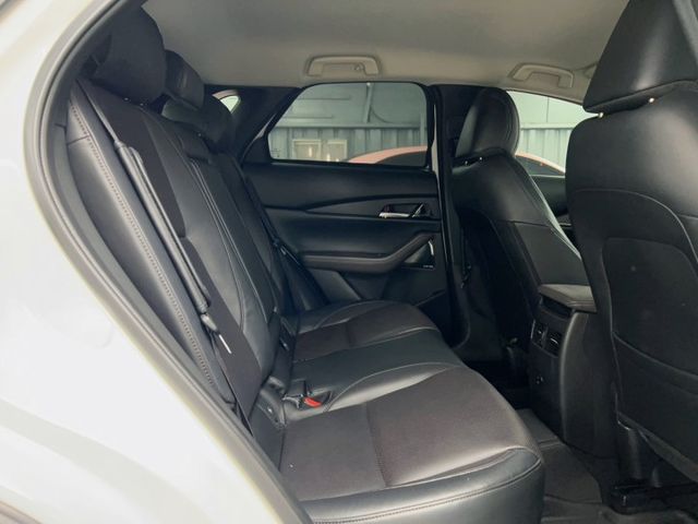 2019年 CX-30 最頂級 白色 原鈑件 BOSE 音響 新價格 保證全網 最便宜  第9張相片