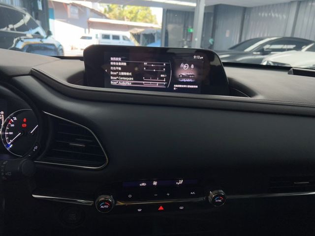 2019年 CX-30 最頂級 白色 原鈑件 BOSE 音響 新價格 保證全網 最便宜  第11張相片