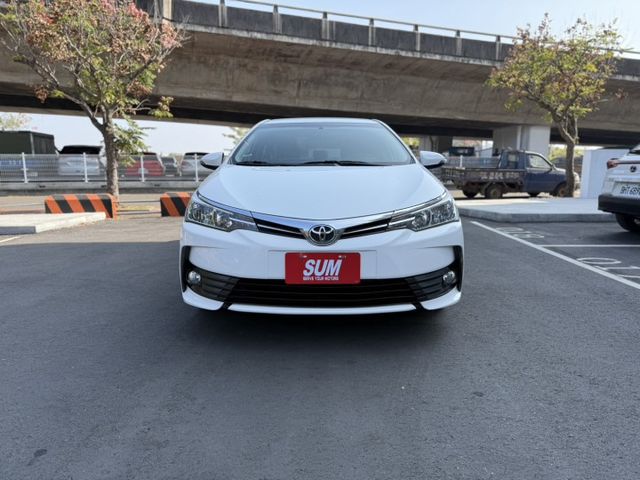 2017年 Altis 1.8 白色 原鈑件 免鑰使啟動 新價格 保證最便宜 不用在比價  第2張相片