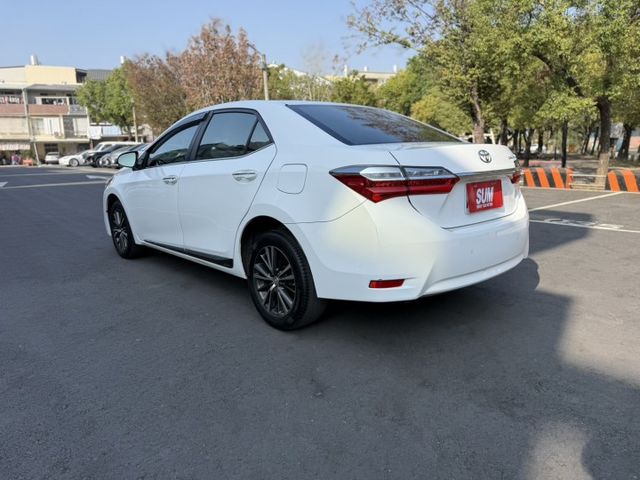 2017年 Altis 1.8 白色 原鈑件 免鑰使啟動 新價格 保證最便宜 不用在比價  第6張相片