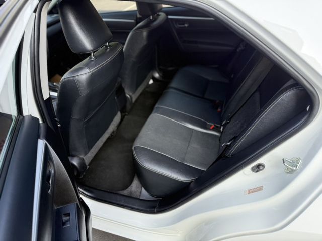 2017年 Altis 1.8 白色 原鈑件 免鑰使啟動 新價格 保證最便宜 不用在比價  第11張相片